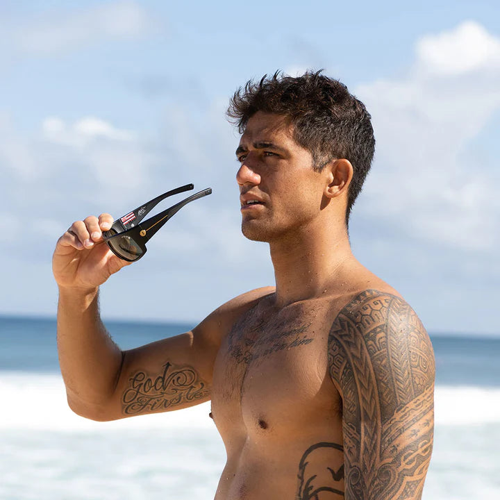 electric_sunglasses_mahi_zeke