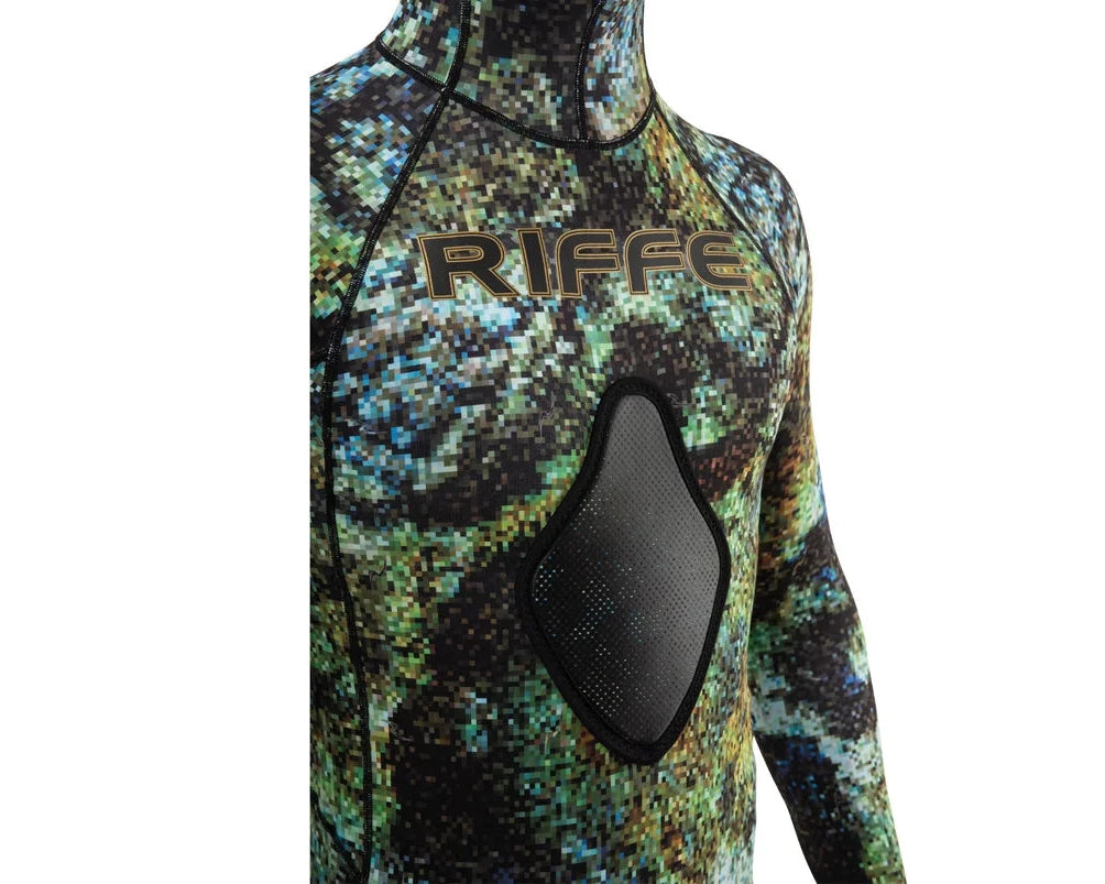 Riffe Rash Guard W/ Beavertail & Loading Pad